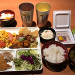 無制限飲み放題 個室居酒屋 酔ってき屋 - 