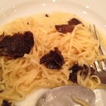 バールアリメンターリ ダニエラ - 黒トリュフのタヤリン　