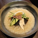 Yakiniku Reimen Yucchan - ハーフ葛冷麺＋660円
