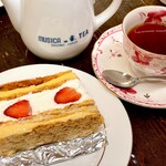 179032812 - ケーキセット（ミルフィーユ＋紅茶） 900円