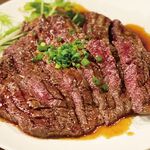 lean rare Steak