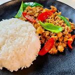 タイ料理ジャンピー - クアクリン