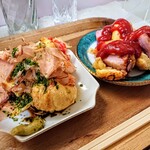 Takoyaki Fuefuki - 具がはみ出る