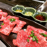 和牛とワイン 焼肉きゅうこん - 