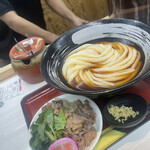 にんにく肉うどん まし屋 - 