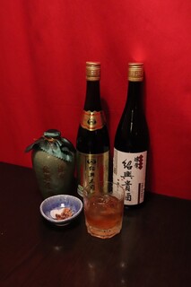 Umakara Ma-Ra Semmon Ten Sakahon Kicchin - 当店の料理に合う紹興酒3種類