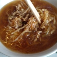 香港園 - 細切り肉と筍の汁そば スープが美味しかったです。 香港園 - 細切り肉と筍の汁そば スープが美味しかったです。