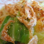 KIHACHI ITALIAN - 2013  サクッと揚げた桜海老をのせた春キャベツとアンチョビのペペロンチーノスパゲッティ　