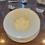 ヴィーテ - じゃがいもの冷製スープ　2022.7