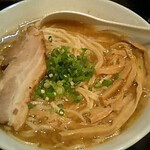 基 - らーめん（650円）＋大盛り（100円）