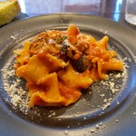 ヴィーテ - 2022.6　パスタ2　ナスと鶏肉のトマト煮込み マファルディーネ