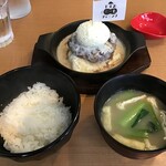 下北沢ミートダイニング - ハンバーグ