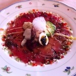 ル・クープル - ランチコースから前菜。マグロのカルパッチョ
