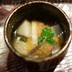 神楽坂 石かわ - このわた　はまぐり　ほたて　うど　　鰹だしで