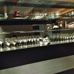 エクアトゥール - メタリックな雰囲気も