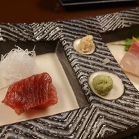 日本料理 初海 - 