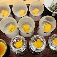 鮨 青海 北新地 - 名物・ウニ畑！！9種のウニの食べ比べが出来ます♡