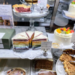 DEAN & DELUCA MARKET STORES - 