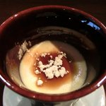 銀座 水野 - お昼の会席コース 3700円 の自家製和三盆のプリンの黒蜜きなこ添え