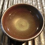 銀座 水野 - お昼の会席コース 3700円 の煮物：蟹のすり身、筍、若布の土瓶蒸し