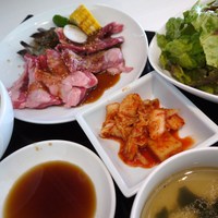 焼肉トラジ 名古屋セントラルタワーズ店 - これランチ1500円♫