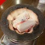 地酒炭焼肴や - 