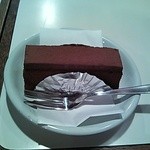 門 - チョコレートケーキ