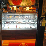 Rue Favart - 一見変わりありませんが・・