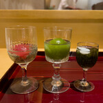 銀座 しのはら - グラスはすべて110年前のバカラ