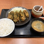 からやま 茅ヶ崎店  - のり塩からあげ定食 @759円