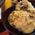 とり専門店 鳥さく - デッカイ鶏から揚げ！これも旨い！