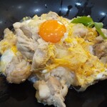 とり専門店 鳥さく - 鶏肉一杯のトロトロ親子丼！好きなタイプの…