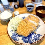 とんかつ七井戸 - 米沢豚上ロースかつ定食