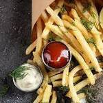 京王スカイビアガーデン - フライドポテト　¥500
