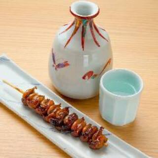 Carefully selected fine sake that pairs well with eel and seasonal ingredients