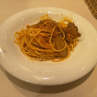 アマルフィイ・モデルナ - ごぼうのトマトパスタ アマルフィイ・モデルナ - ごぼうのトマトパスタ