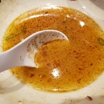 焼きあご煮干しらぁめん とびうお - 煮干し出汁はしっかり感じます