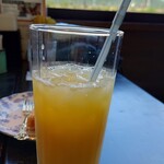 pereniarurokkuga-denkafemirukunosato - オレンジジュースアップ