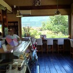 ペレニアルロックガーデン春子谷地 cafe ミルクの里 - 店内