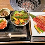 Yakiniku Toraji - レディース御膳