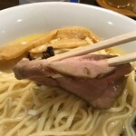 鶏ふじ - 鶏白湯麺の焼豚