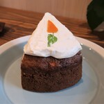 Cafe ami - キャロットケーキ　550円