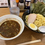 Yokohama Ken - つけ麺900円中盛1.5玉無料