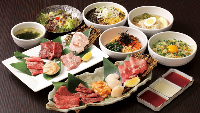 1985年創業 苫小牧老舗焼肉 金剛園 本店（コンゴウエン） - 苫小牧（焼肉）の写真