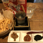 麹町いづみや しろ - 17. 寒菊 True White 純米大吟醸無ろ過生原酒 雄町50 カルビーかっぱえびせん、十穀みそ三品盛り