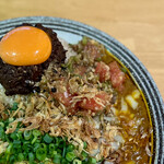 吉田カレー  - トマトとネギの生姜アチャール