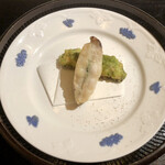 ワキヤ 一笑美茶樓 - 本日の揚げ物2種の味わい(白身魚??と●●茸の揚げ物)