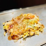 Tsuruhashi Okonomiyaki Teppanyaki Omoni - 
