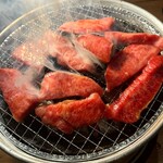 炭火焼肉じゃいあん - 