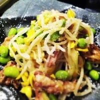 焼肉 にくなべ屋 神戸びいどろ 北野坂店 - コースより、もやしとせせりの和物